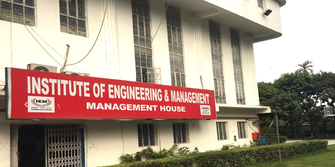 IEM Kolkata Institute of Engineering and Management, Fees 2022